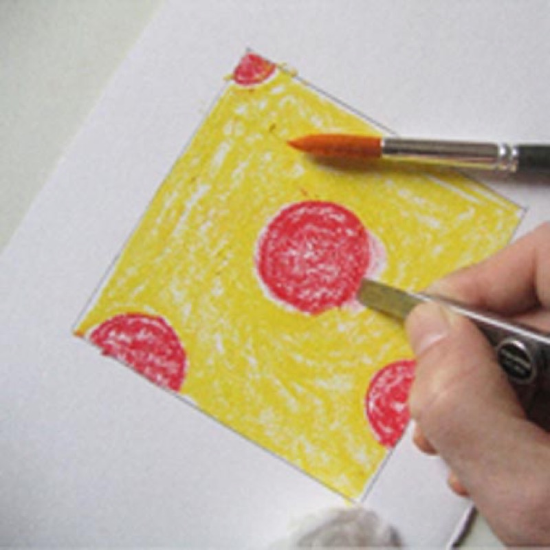 How To Clean Oil Pastels (Quick Guide)